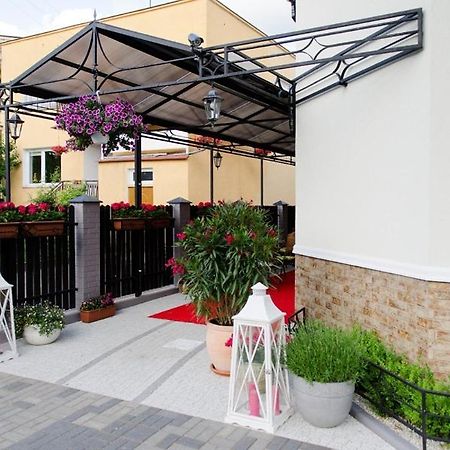 Pokoje De Luxe Figaro Plock Ngoại thất bức ảnh