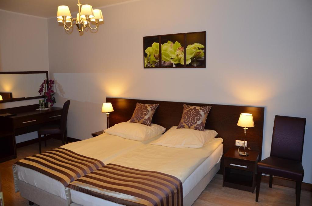 Pokoje De Luxe Figaro Plock Ngoại thất bức ảnh